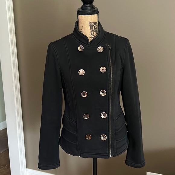 Jacket - Picture 1 of 9